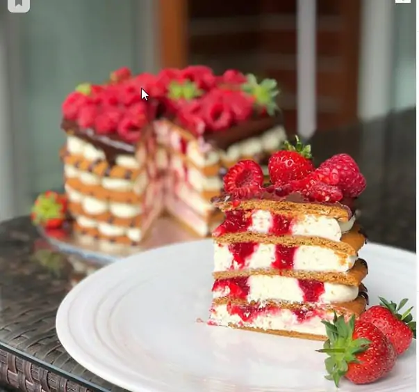 Открытый медовик и классический медовик