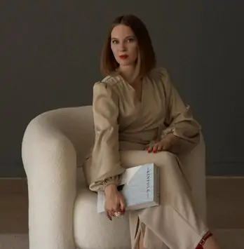 photo_5253708716816063949_x